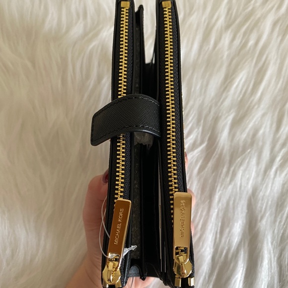 Michael Kors - Picture 6 of 8